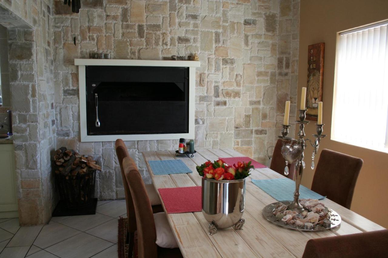 Hotel High Palms Langebaan Esterno foto