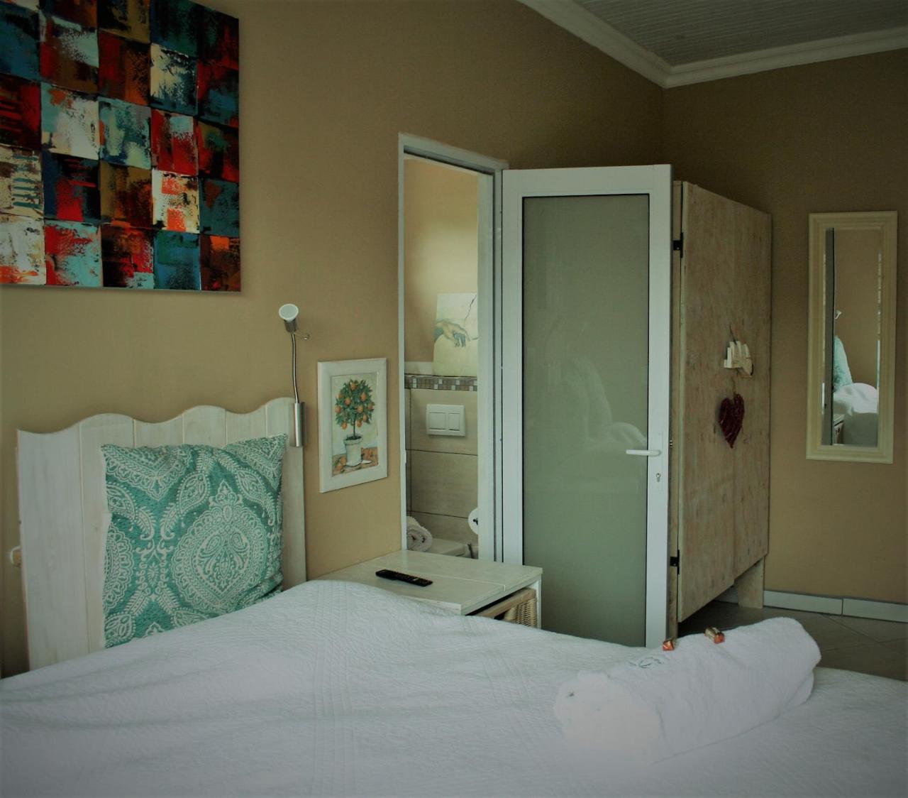 Hotel High Palms Langebaan Esterno foto
